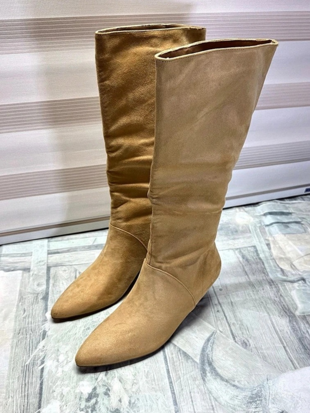 Coutgo Womens Knee High Boots Wide Calf Kitten Heel Pointed Toe Size 8.5 Khaki